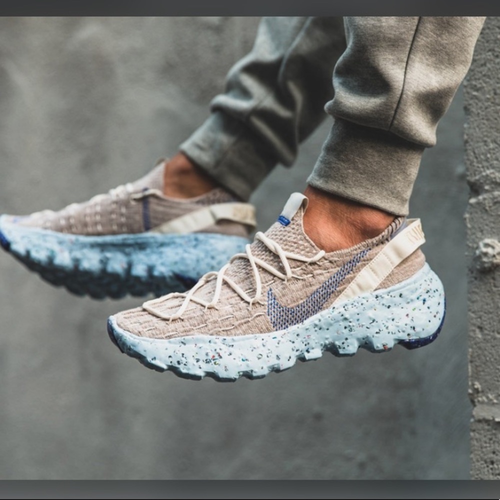 Nike space hippie 04